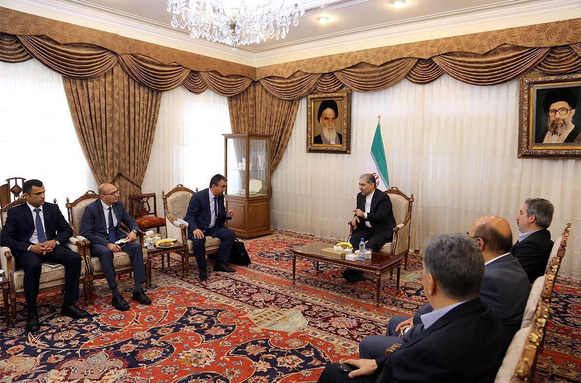 تاکید بر توسعه روابط اقتصادی تبریز و جمهوری اذربایجان