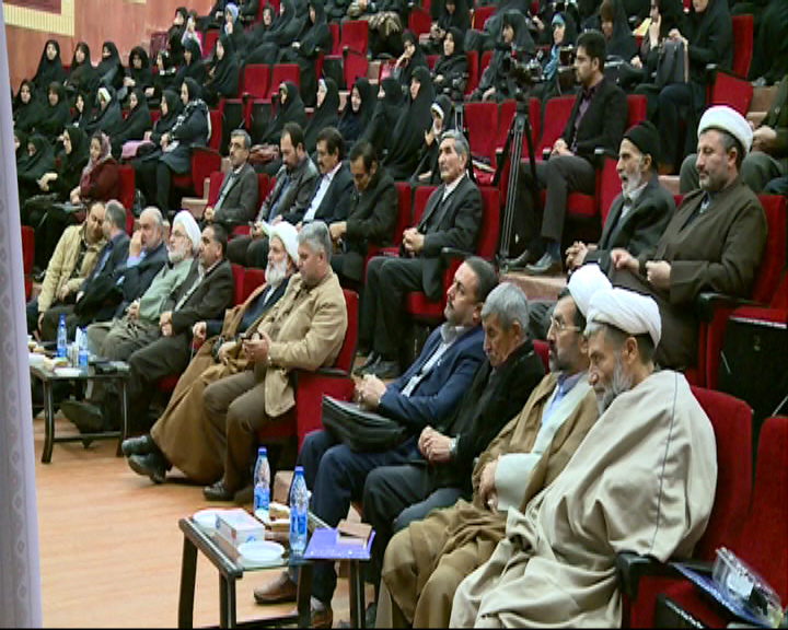 جشنواره شعر یادمان ولایت به زبان آذری در ارومیه