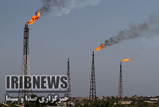 استاندار: صنایع خوزستان از میزان آلایندگیها بکاهند استاندار: صنایع خوزستان از میزان آلایندگیها بکاهند