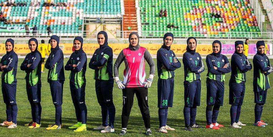 سکوهای چهارم و پنجم در اختیار اصفهانی ها