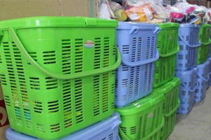 دستگیری از نیازمندان کم بضاعت کمیته امداد