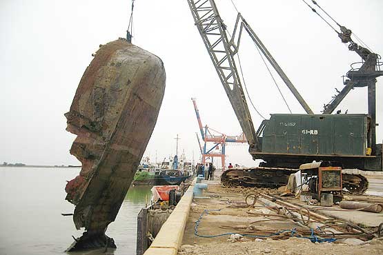 اختصاص 100 میلیارد تومان اعتبار برای شناورسازی مغروقههای اروند اختصاص 100 میلیارد تومان اعتبار برای شناورسازی مغروقههای اروند