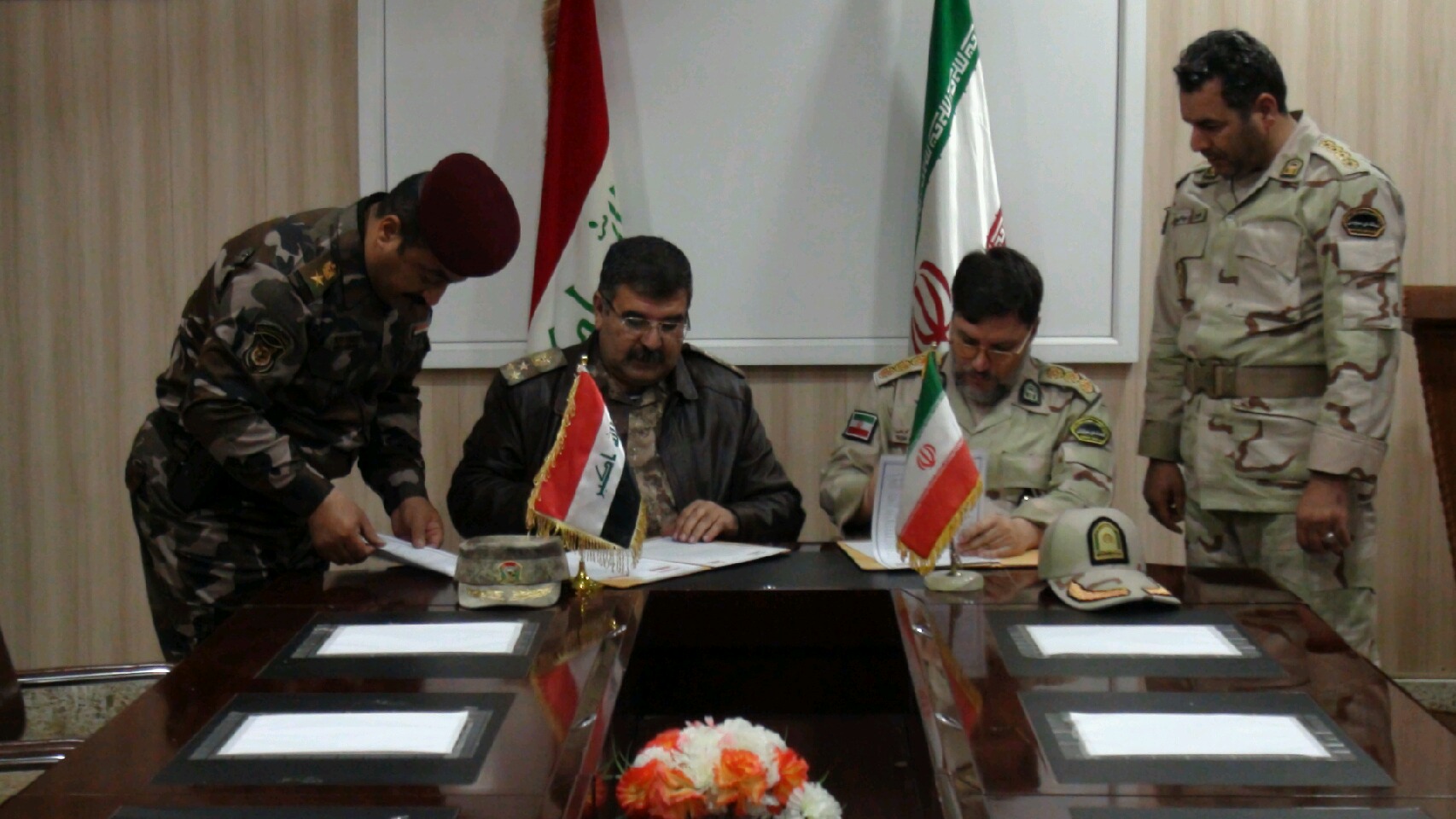 کلانتران مرزی قصرشیرین و خانقین عراق با هم دیدار کردند