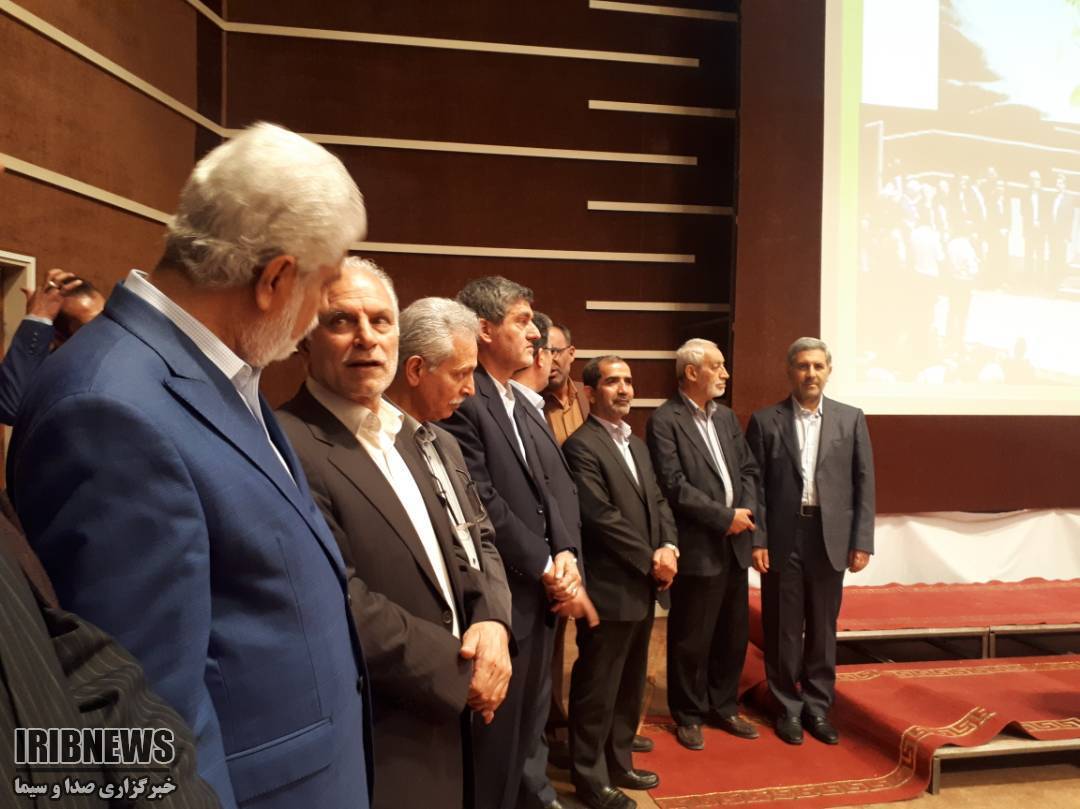 پرداخت ۷ میلیارد ریال کمکهای بلاعوض به بیماران پرداخت ۷ میلیارد ریال کمکهای بلاعوض به بیماران