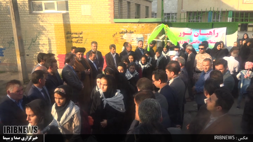 اعزام کاروان راهیان نور پارس آباد به مناطق عملیاتی