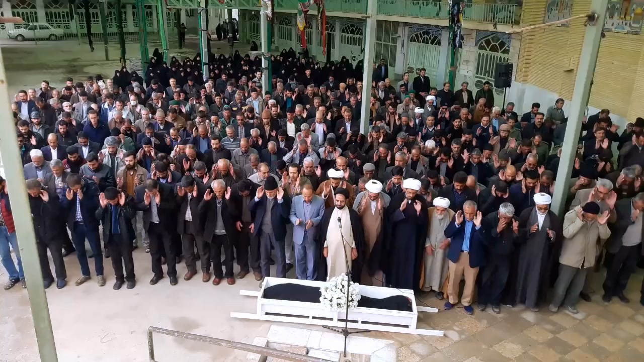 تشییع پیکر عالم ربانی حاج محمدتقی مومن پور