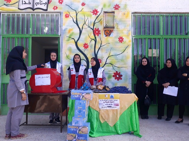 پویش« سیل مهربانی همکلاسی ها » در خواف