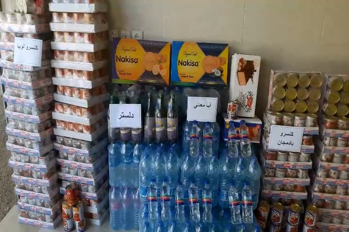 ارسال کمکهای اصناف و کسبه شهرستان دهاقان ارسال کمکهای اصناف و کسبه شهرستان دهاقان