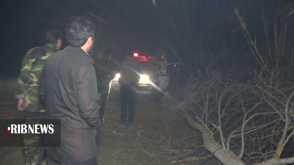 مهار آتش سوزی جنگلهای رود ارس در پارس آباد مهار آتش سوزی جنگلهای رود ارس در پارس آباد