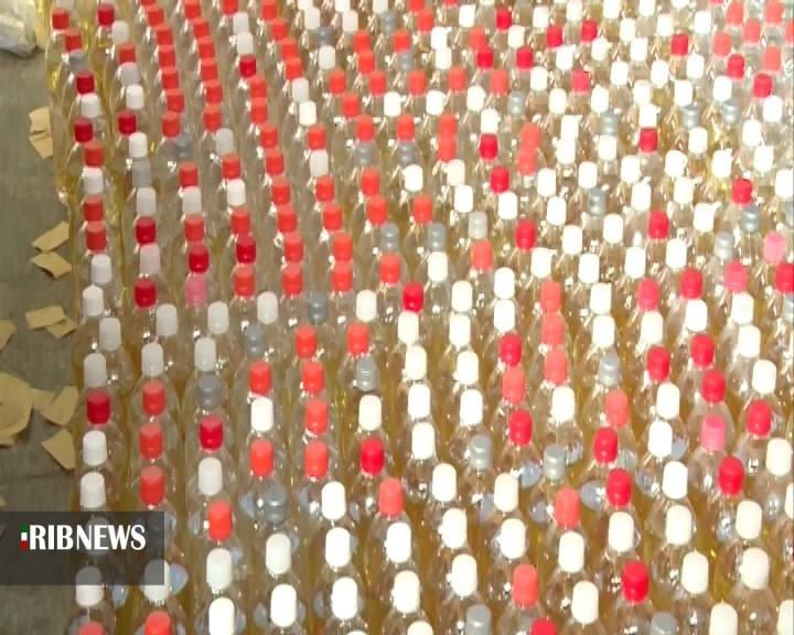 کشف ۵ هزار لیتر الکل صنعتی در شیراز کشف ۵ هزار لیتر الکل صنعتی در شیراز