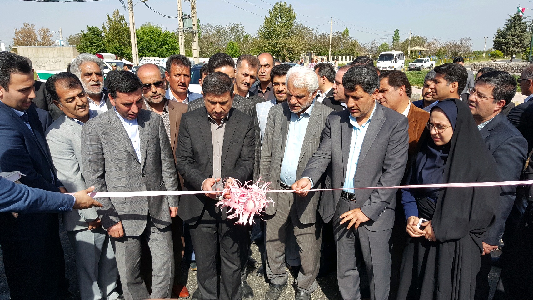 بهره برداری از طرح های مختلف در نظرآباد