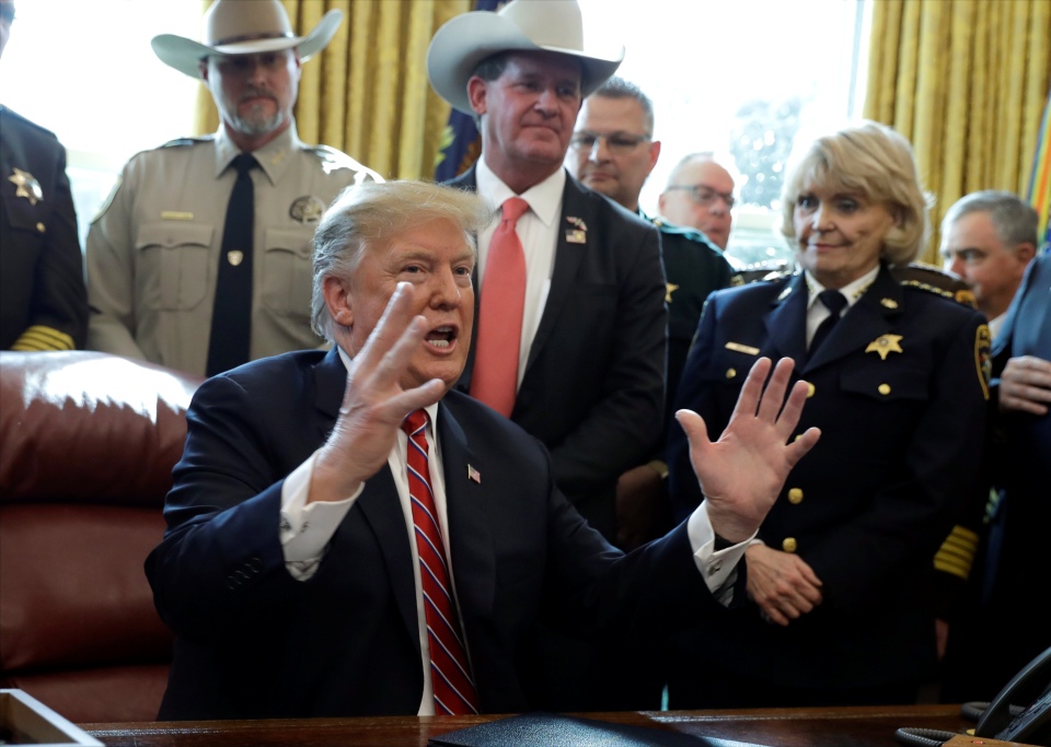 ترامپ قطعنامه های کنگره را وتو کرد