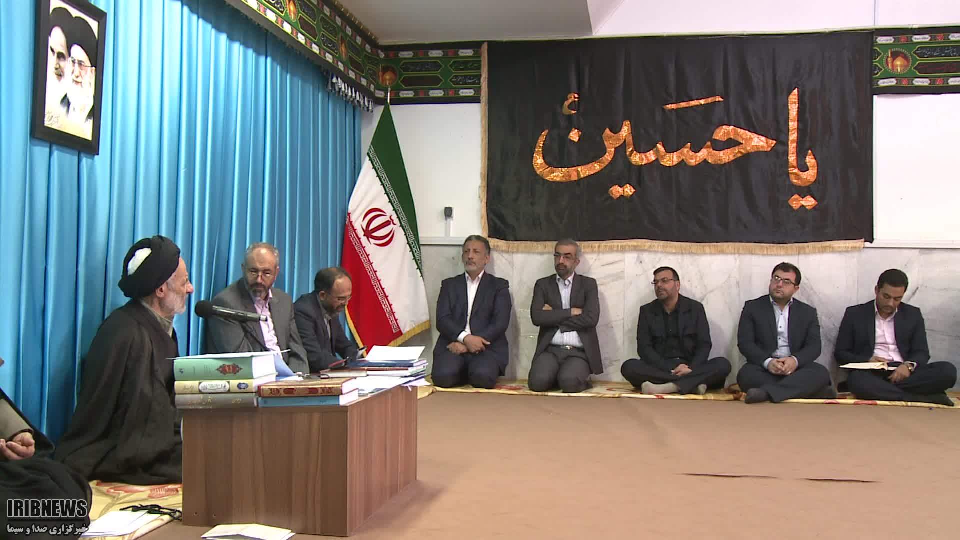 هنرهای صادق پاسخ تهاجم گمراه کننده دشمن است