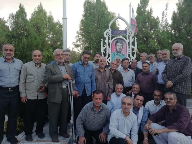 رونمایی از تندیس شهید کاوه در مشهد