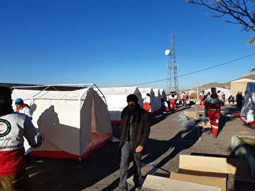 اسکان اضطراری ۳۱۰۰ نفر از زلزله‌زدگان