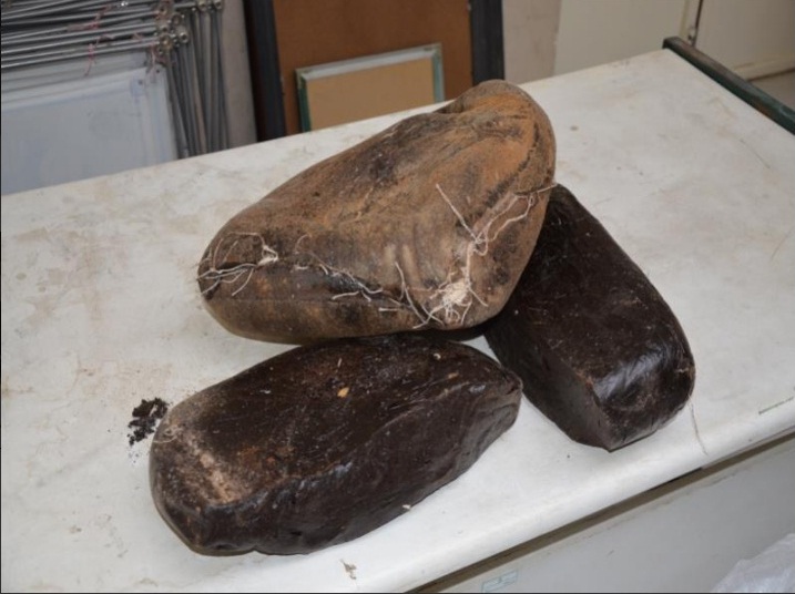 کشف 100 کیلو گرم تریاک در  شاهین شهر