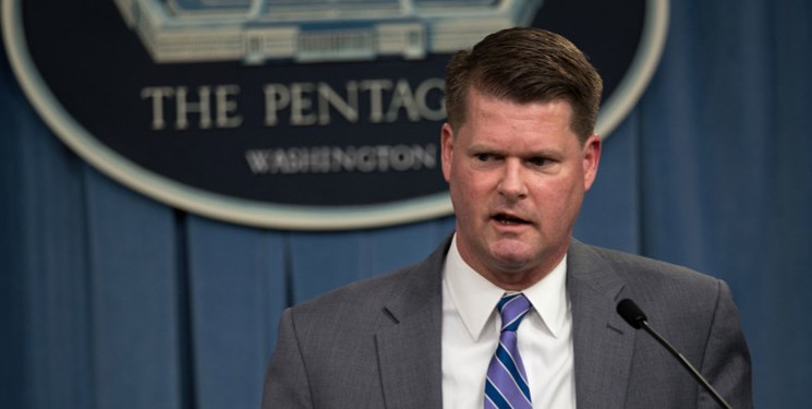 دستیار وزیر دفاع آمریکا کناره گیری کرد دستیار وزیر دفاع آمریکا کناره گیری کرد