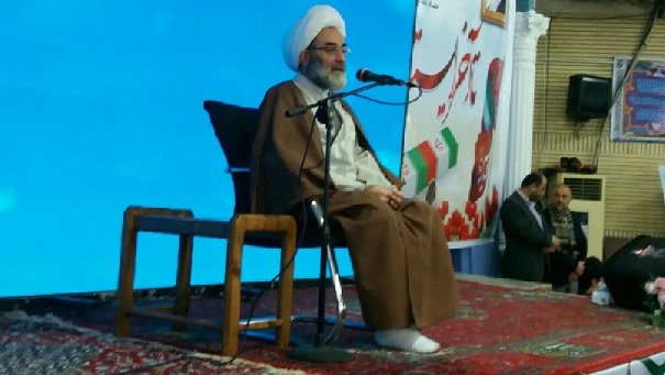 گرامیداشت یاد و خاطره شهدای صومعه سرا