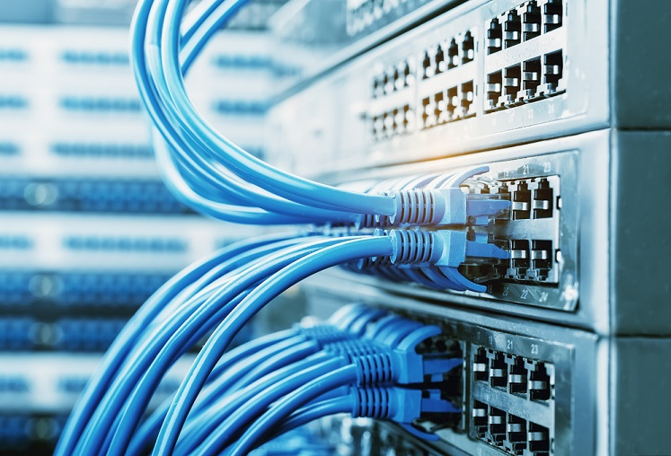 «اینترنت ملی» پدیده‌ای مثبت یا مایه دردسر؟