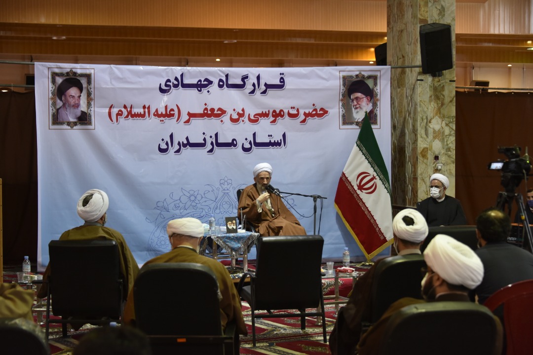 طلبه ها در خط مقدم مبارزه با کرونا