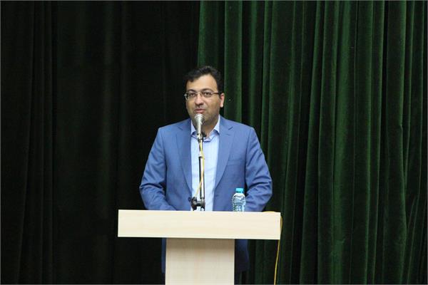 برگزاری نهمین کنگره سراسری شعر کویر در استان یزد