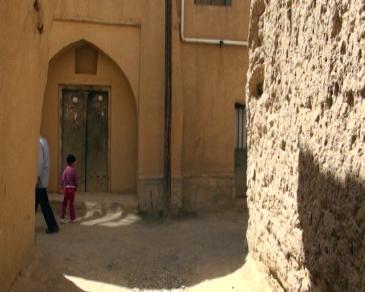 زاینده رود بخشنده، همسایه ناخلف ۱۷هزار روستایی