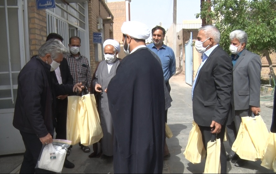 تجلیل از خادمان سلامت میبد