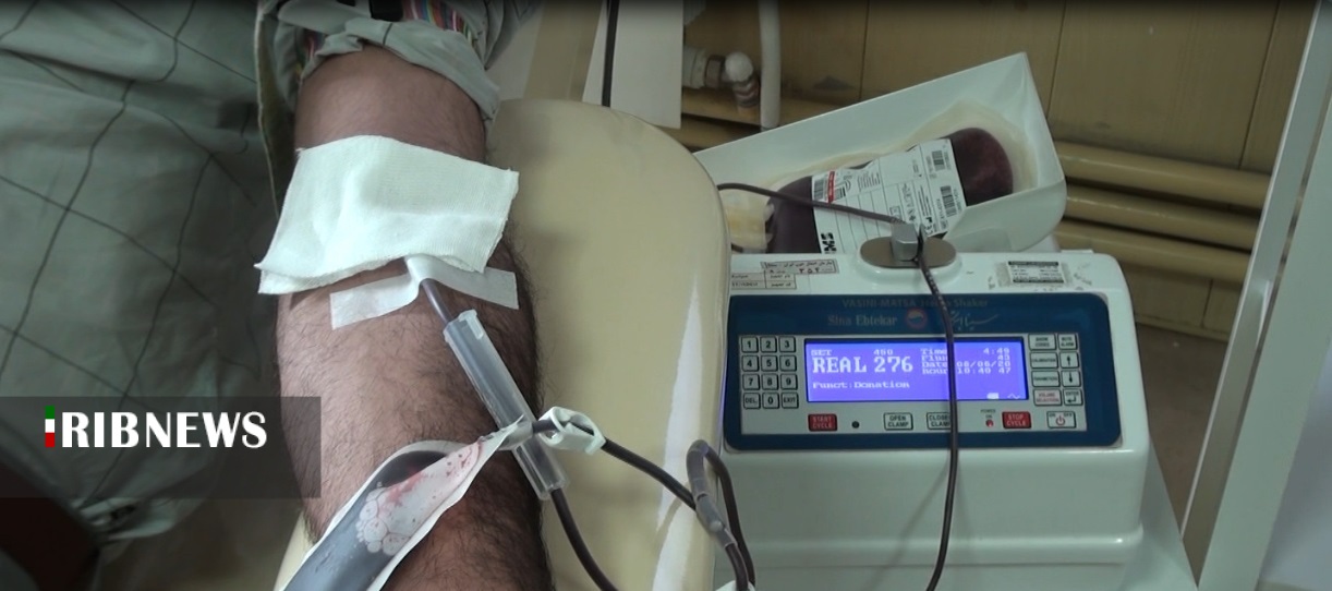 چهارمین مرحله رزمایش کمک مومنانه با اهدای خون چهارمین مرحله رزمایش کمک مومنانه با اهدای خون