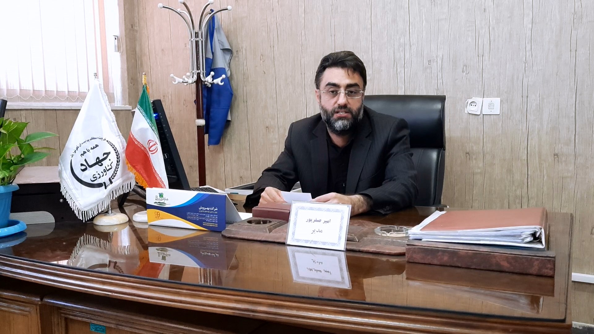 بهره برداری از 17 طرح در دهاقان بهره برداری از 17 طرح در دهاقان