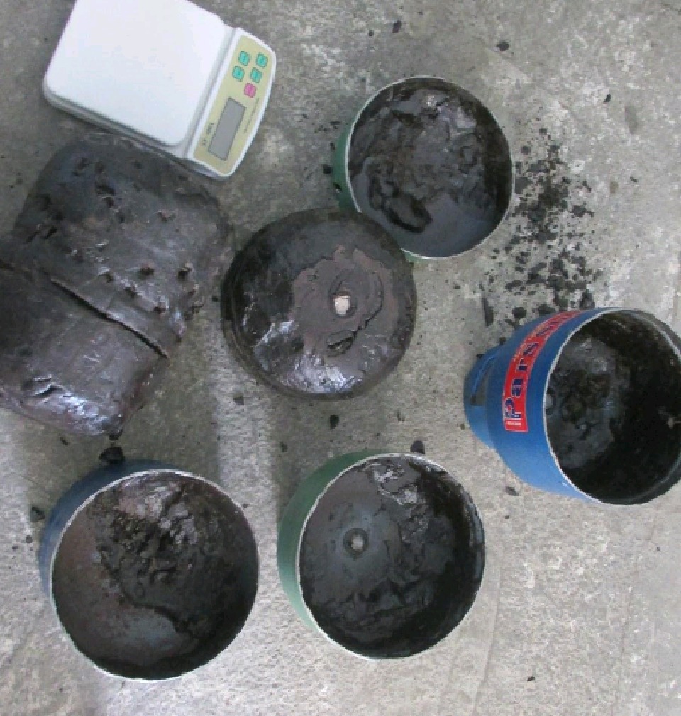 کشف تریاک از داخل پیک نیک.