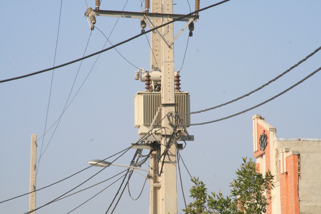 واگذاری بیش از ۲ هزار اشتراک برق جدید در اهواز