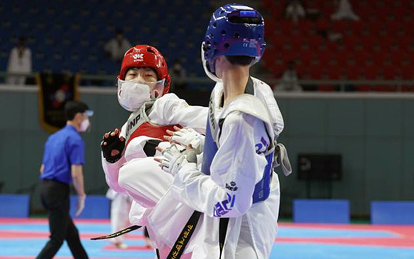مسابقات تکواندو در کره جنوبی با رعایت اصول بهداشتی