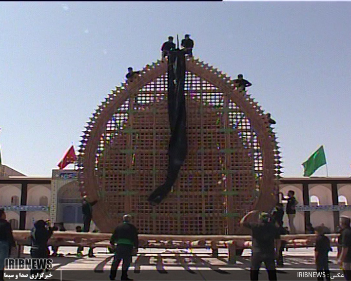 برخورد قاطع با خاطیان مراسم نخل برداری در میبد برخورد قاطع با خاطیان مراسم نخل برداری در میبد