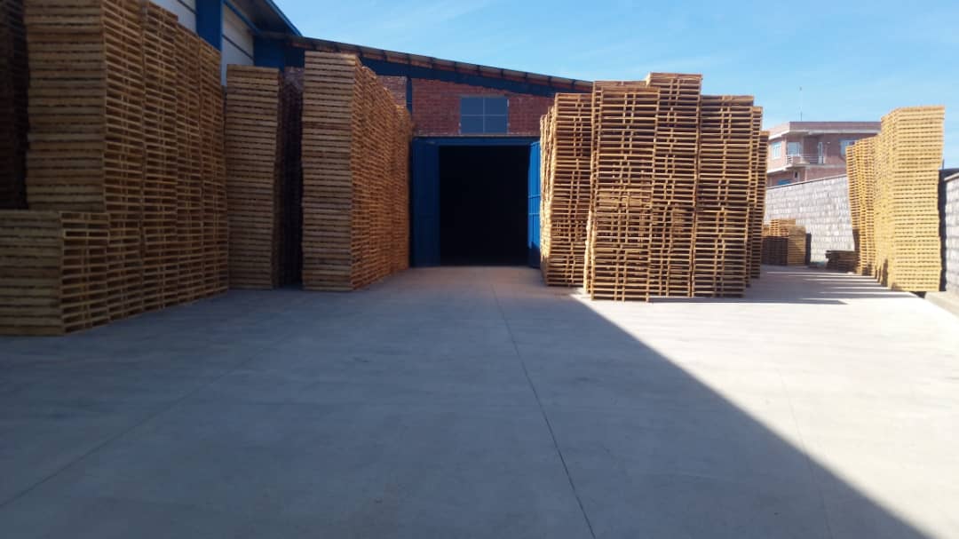 برچسب خارجی بر دسترنج باغدار ایرانی