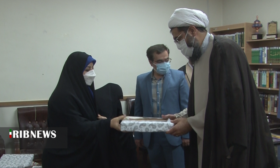 تجلیل از مادران شهیدپرور و فعال فرهنگی