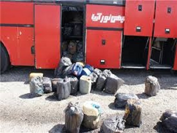 توقیف اتوبوس مسافربری با ۲۰ کیلو شیشه