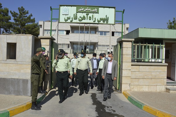 قاچاق کالا از ایستگاه راه آهن شیراز