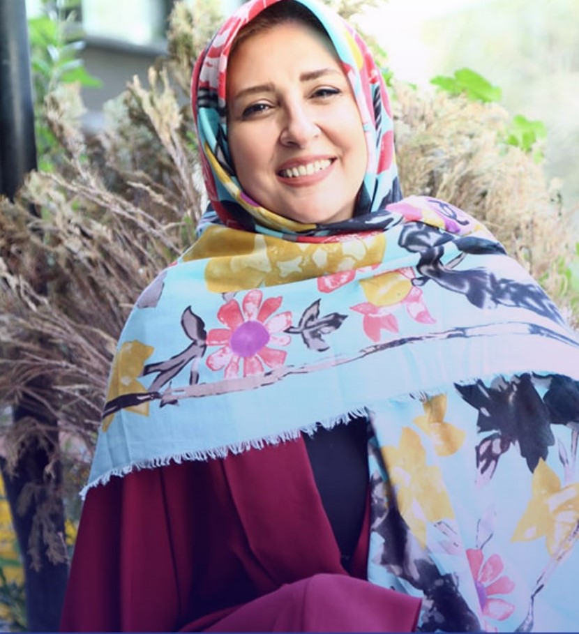 مرجانه گلچین مجری تبرنامه تلویزیونی «بالان» شد مرجانه گلچین مجری تبرنامه تلویزیونی «بالان» شد