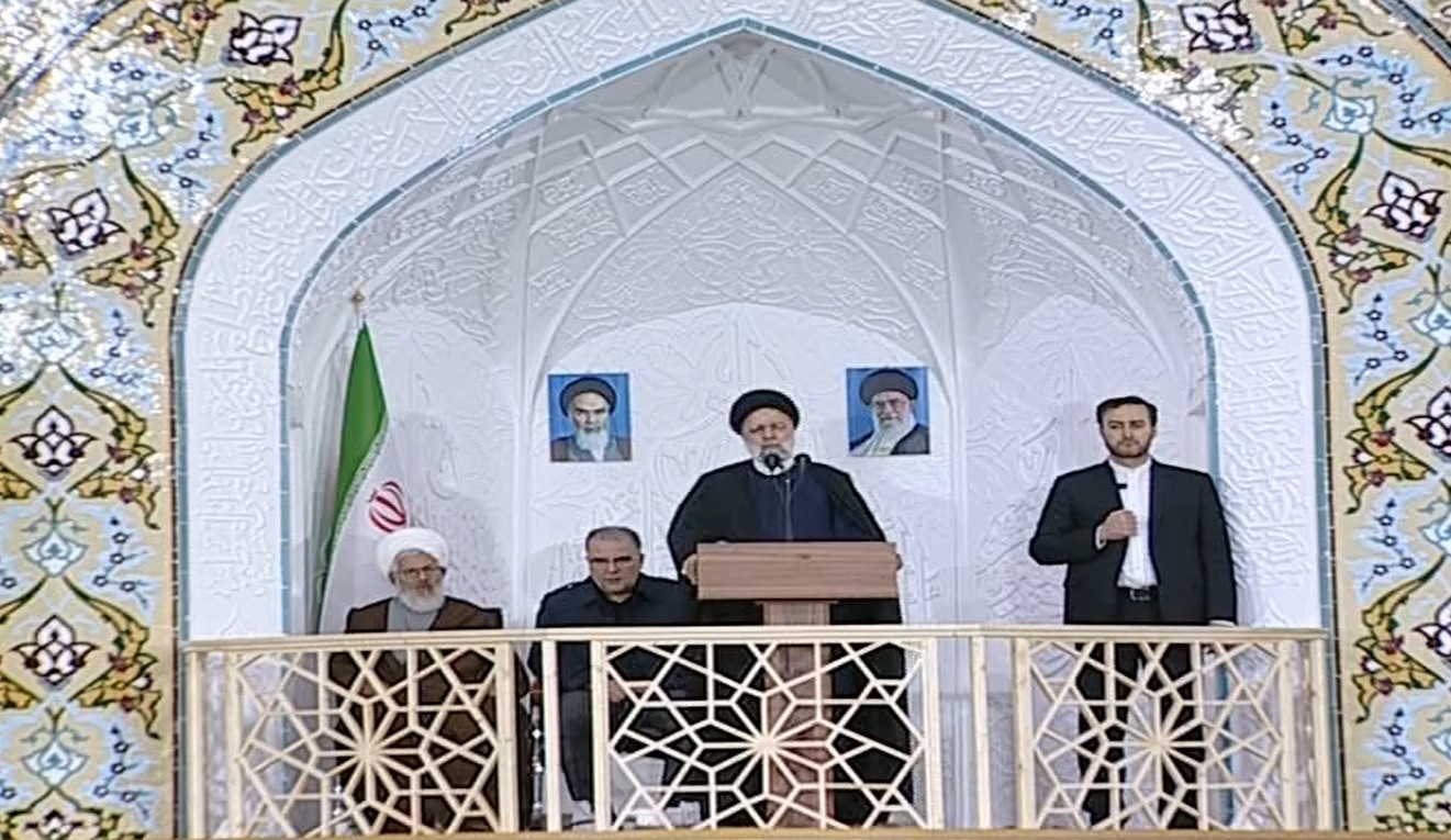 ** سیاست ما دفاع از مظلومان و خروشیدن بر ظالمان است