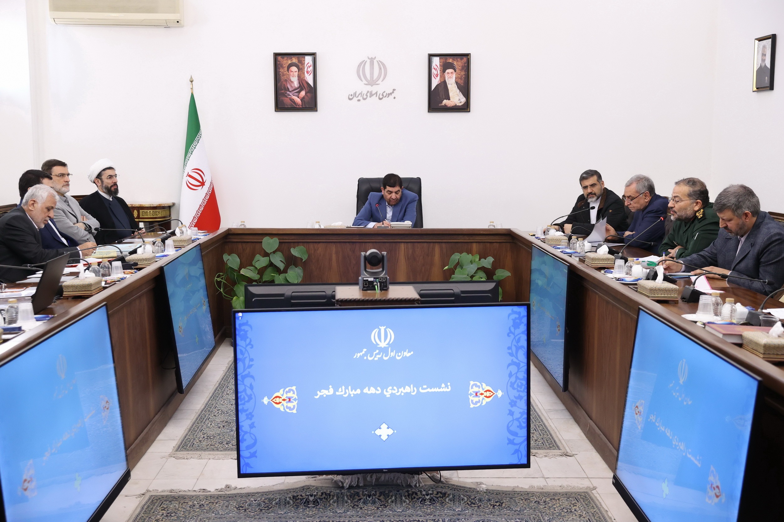 ** فضای مجازی، نقش بسیاری در هدایت افکار عمومی دارد