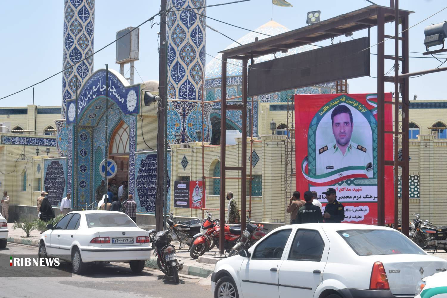 تشییع پیکر شهید اسدالهی در بندرلنگه