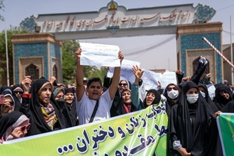 اجتماع مدافعان حریم خانواده در شیراز برگزار می‌شود