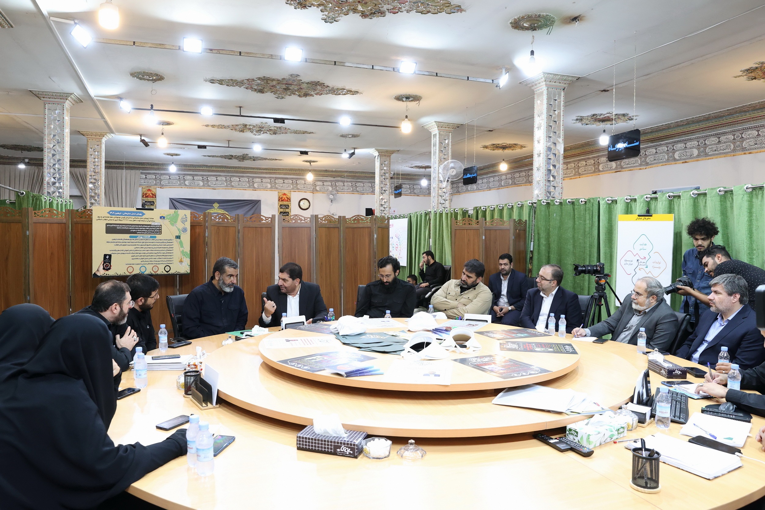 بازدید مخبر از اتاق رصد مرکز فرهنگی اربعین