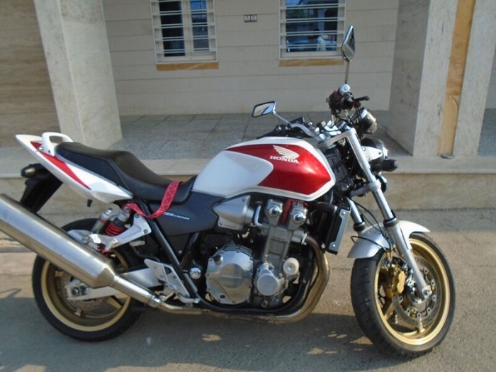 توقیف موتور سیکلت ۱۰ میلیارد ریالی در زنجان