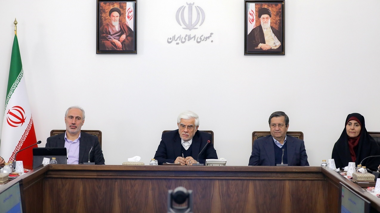 ** تأکید عارف بر ضرورت اجرای برنامههای فصل توسعه مسکن ** تأکید عارف بر ضرورت اجرای برنامههای فصل توسعه مسکن