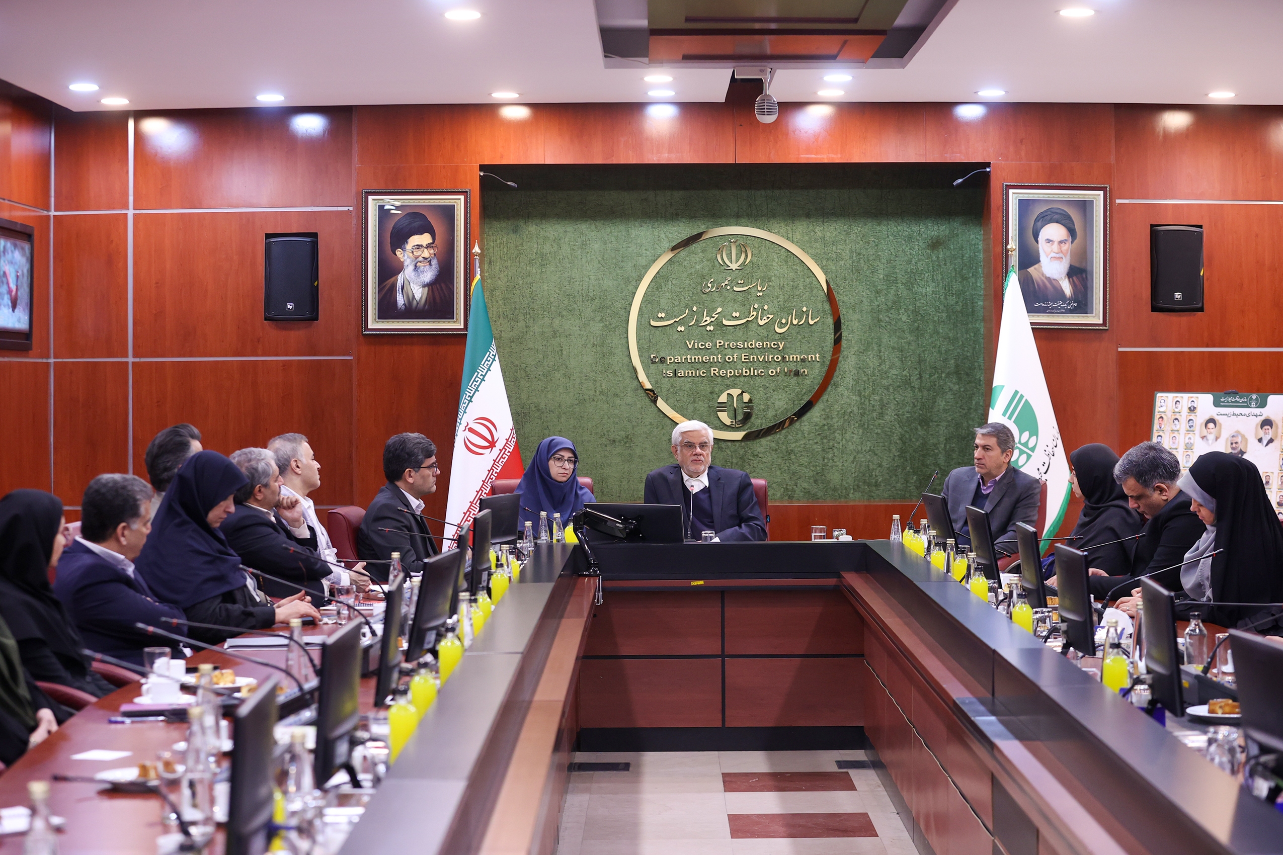 حفظ محیطزیست و توسعه باید همزمان دنبال شود حفظ محیطزیست و توسعه باید همزمان دنبال شود