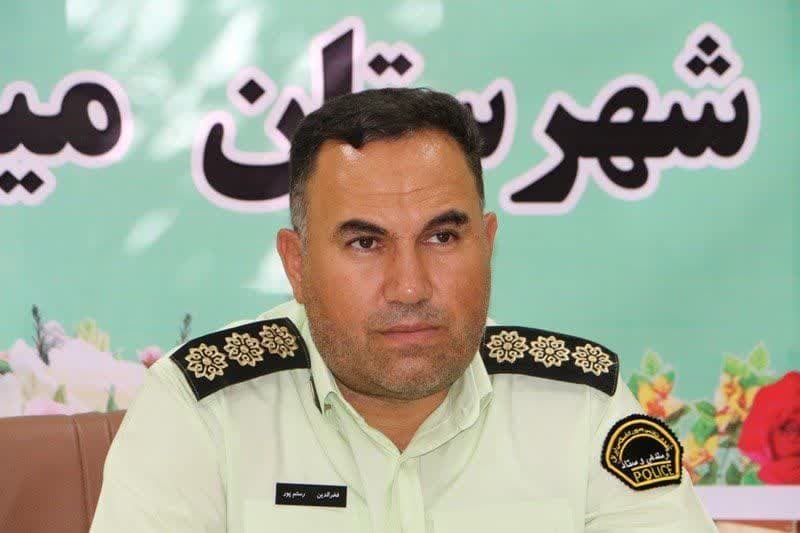 توقف تریلی حامل بار قاچاق در میاندوآب توقف تریلی حامل بار قاچاق در میاندوآب