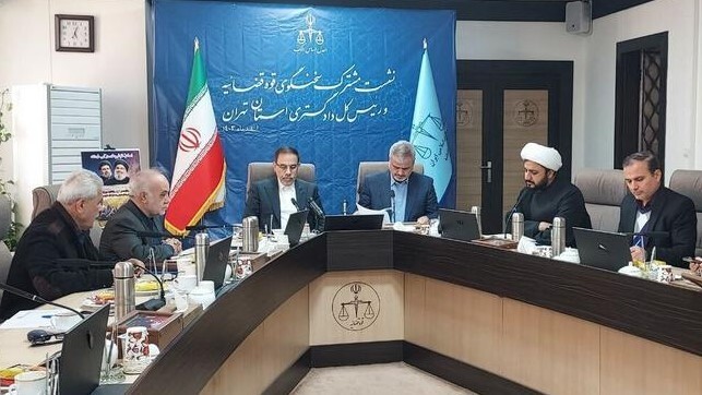 القاصی: پاسپورت مالک کوروش کمپانی توقیف شد القاصی: پاسپورت مالک کوروش کمپانی توقیف شد
