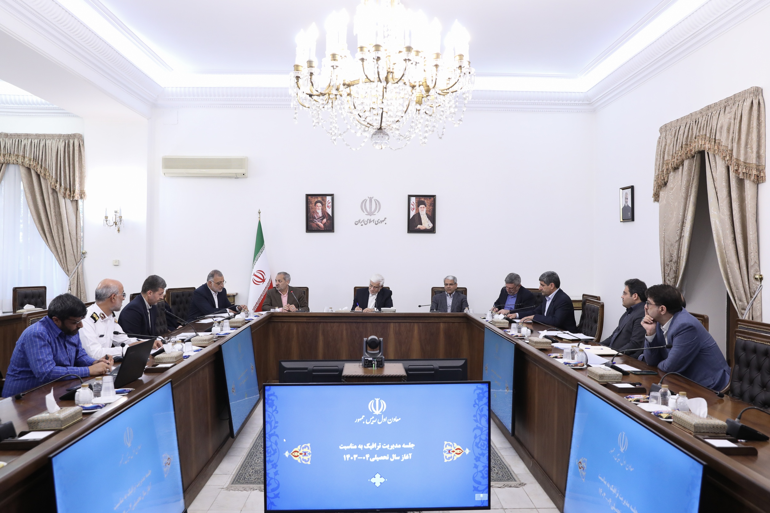 به گونهای عمل شود تا نظام آموزشی کشور کمترین دغدغه را درباره سرویس مدارس داشته باشند به گونهای عمل شود تا نظام آموزشی کشور کمترین دغدغه را درباره سرویس مدارس داشته باشند