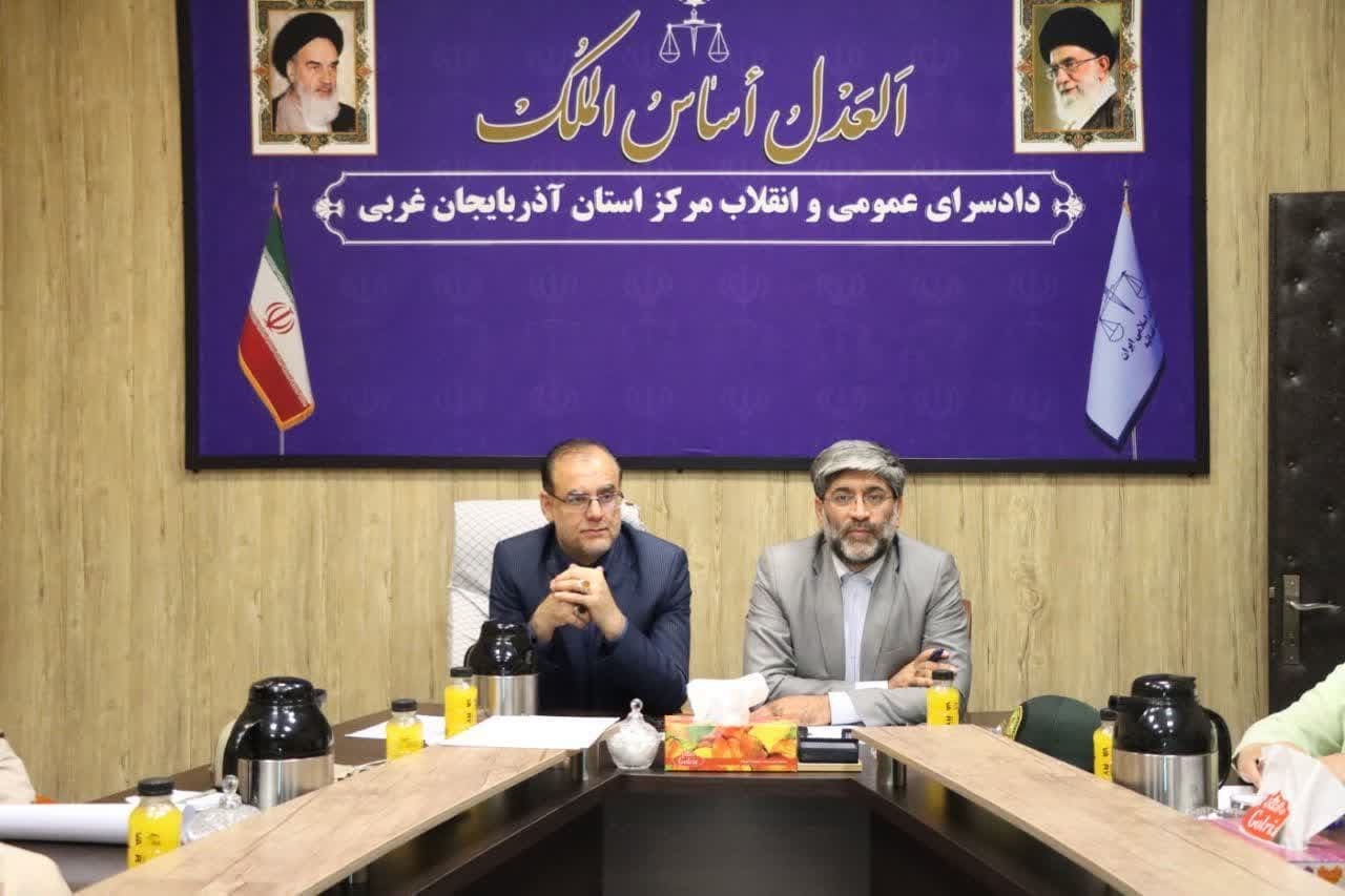 برخورد قاطع و بازدارنده دستگاه قضایی تردد غیرمجاز اتباع بیگانه برخورد قاطع و بازدارنده دستگاه قضایی تردد غیرمجاز اتباع بیگانه